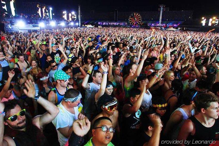 فندق هوليداي إن إكسبريس لاس فيجاس-نيليس لاس فيغاس المظهر الخارجي الصورة